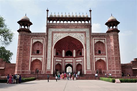 Places To Visit In Delhi Flyingroups