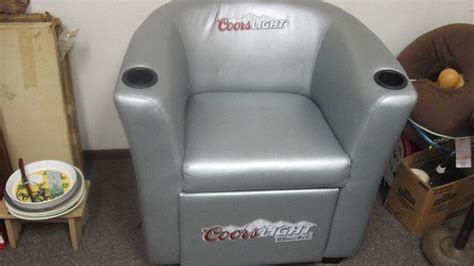 Coors Light Cooler Chair Moving Sale Vintage Antiques Collectibles Star Wars Assorted