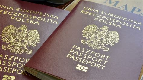 Jak Wyrobi Paszport Sprawd Ile Kosztuje I Ile Trwa Wyrobienie