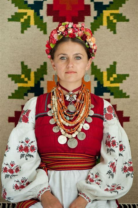 ukraine costume folklorique costume traditionnel costume