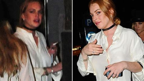 Lindsay Lohan Smokes A Cigarette After Leaving Rehab Mirror Online