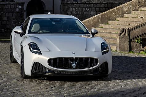 Maserati Granturismo Review Pricing New Granturismo Coupe Models Carbuzz
