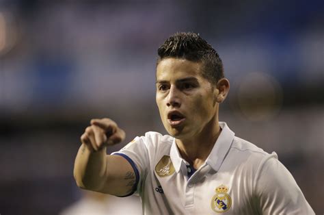 Last season his average was 0.04 goals per game, he scored 1 goals in 26 club matches. Why James Rodriguez is the ideal replacement for Wayne ...