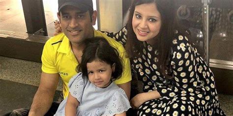 Walking Together For 10 Years MS Dhoni S Wife Sakshi Pens Emotional