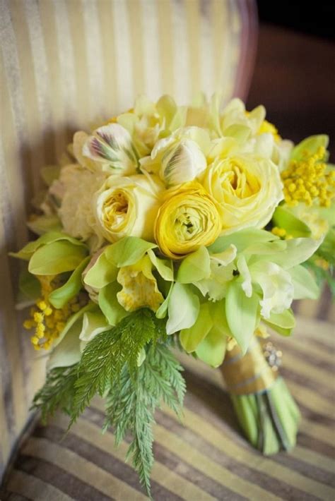 Tutto promozioni rose fiori da bulbo fiori di stagione fiori vivaci e perenni arbusti e piante rampicanti piante da frutto semi e orto giardino fiori da bulbo261 prodotti. Pin di Amina su Romantic style | Mazzo di fiori, Mazzi di ...
