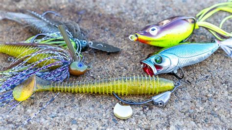 Best Lures For Early Fall Bass Fishing Bass Fishing Lures