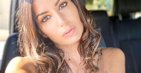 Elisabetta gregoraci torna a monopolizzare l'attenzione del pubblico del grande fratello vip. Elisabetta Gregoraci: Il look della showgirl al Grande ...