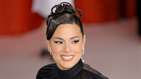 Hosting Hgtvs Barbies Dreamhouse Challenge Is A Dream Come True For Ashley Graham