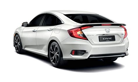 Ignoring the available performance models and unique body styles, a loaded civic sedan touring. 2020 Honda Civic Facelift Debuts In Malaysia