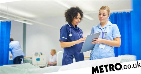 Nurses To Be Trained To Perform Surgery To Ease Nhs Waiting Times