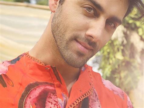Rana mazumder and yash narvekar composed a season 1 album. Broken But Beautiful Season 3 (ALTBalaji) Web Series Cast ...