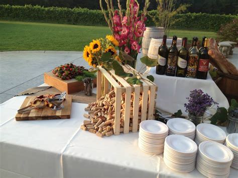 It's not for everyone but, with budgets squeezed, could you cook at your own wedding to keep costs low? Seasonal Catering Ideas for Your Fall Wedding Reception ...
