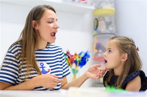 Cómo estimular la adquisición del lenguaje en los niños Castellano