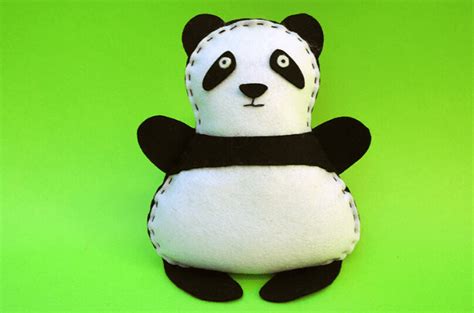 Easy Felt Panda For Kids To Sew Free Sewing Pattern Sewing