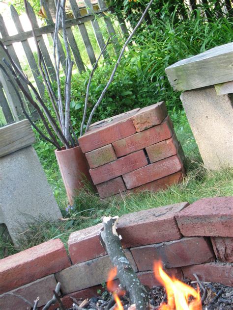 Build it in just 7 easy steps.before you begin building, consult your local fire code to see if fire pits are allowed in your city and, if so, how far away the fire pit has to be from a structure. Budget Fire Pit from Reclaimed Brick - Prodigal Pieces