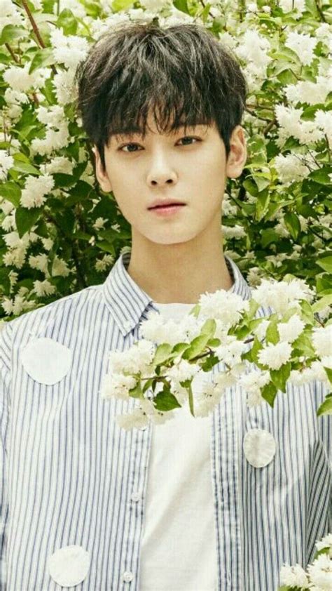 He is a member of the boy group astro and a former member of the project group s.o.u.l. 「eunwoo」おしゃれまとめの人気アイデア｜Pinterest｜Princess Libato | チャウヌ ...