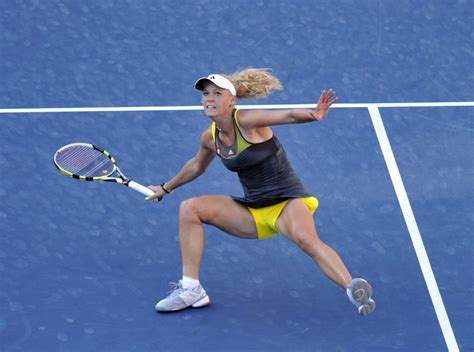 caroline wozniacki oops cameltoe on tennis court 10 nude celeb