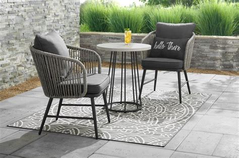 10 Stylish And Modern Outdoor Bistro Sets Chic Home Life
