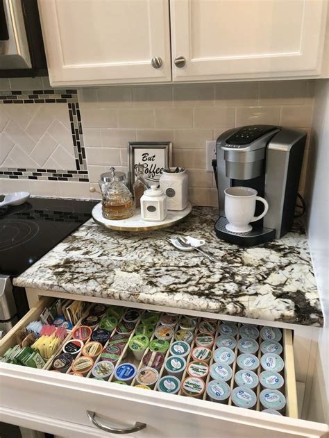 Keurig Coffee Station On Counter Corner 1000 Coffee Bars In Kitchen