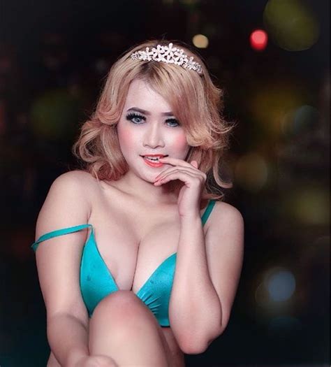 Lizza Lee Photoshoot Model Hot PHOTOSHOOT MODEL INDONESIA MODEL