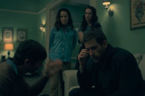 Netflix The Haunting Of Hill House Review If The Reviews Fit