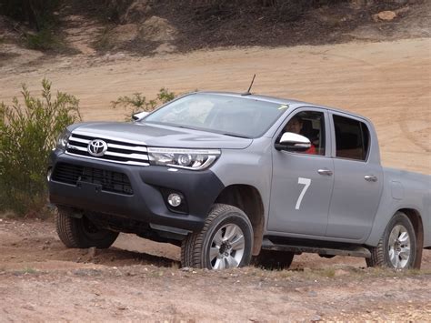 2016 Toyota Hilux Eighth Gen Officially Unveiled 2016 Toyota Hilux