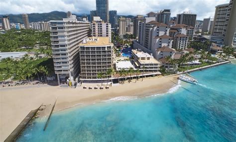 Outrigger Reef Waikiki Beach Resort Hotel Review Travel Insider