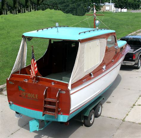 Chris Craft Wooden Cabin Cruiser For Sale