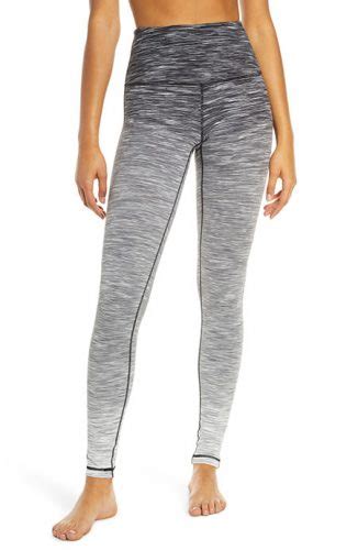 Best Yoga Pants For Women In Cool Workout Leggings