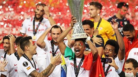 seis finales seis títulos sevilla vuelve a reinar en la liga europa noticias el periódico tarija