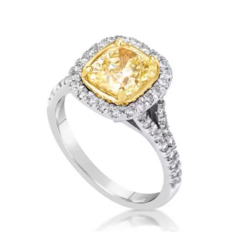 500 Ct Cushion Cut Fancy Yellow Diamond Solitaire Engagement Ring