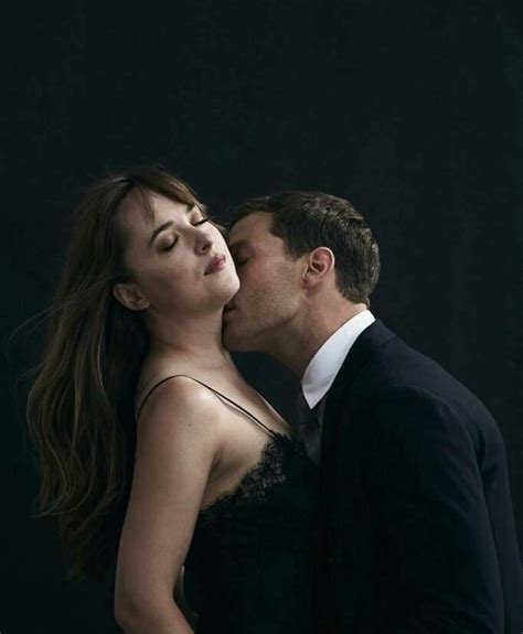 Ijopeni Vampire Kissing Fifty Shades Of Darker 50 Shades Freed Shades Of Grey Movie 50