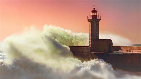 Huge Ocean Wave Near Lighthouse Image Id 311538 Image Abyss