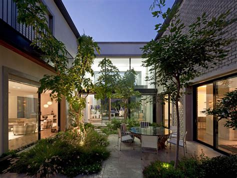 gambar ide patio taman rumah luar teras desain tengah  rebanas rebanas