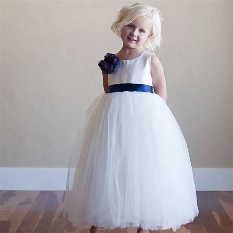 Simple Style White Tulle Ball Gown Flower Girl Dresses Scoop Sleeveless