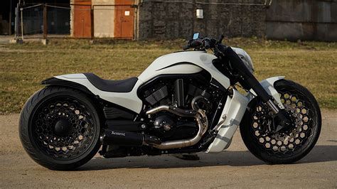 Custom Harley Davidson V Rod Makes White Look Good On A Motorcycle
