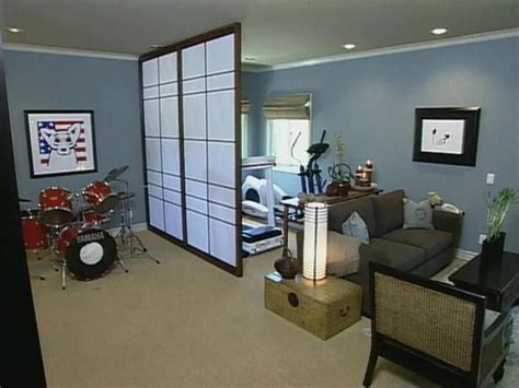 While this doesn't give you a dedicated space to train, it can be all you need to keep your workout routine a living room may be full of entertainment options like tv and music, which can take your mind off of your workouts. Home gym decor, Room layout, Room
