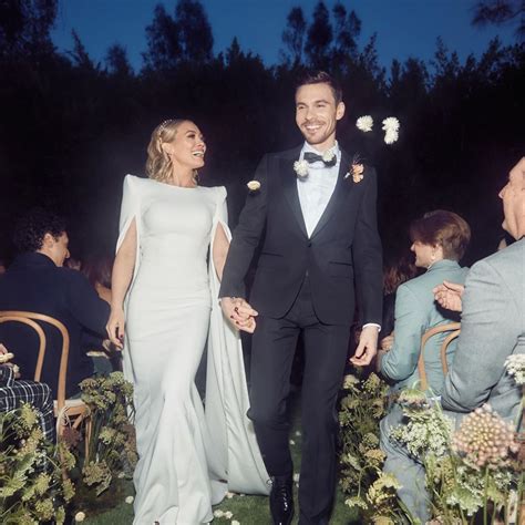 Just Married See Hilary Duff And Matthew Komas Gorgeous Wedding Photos
