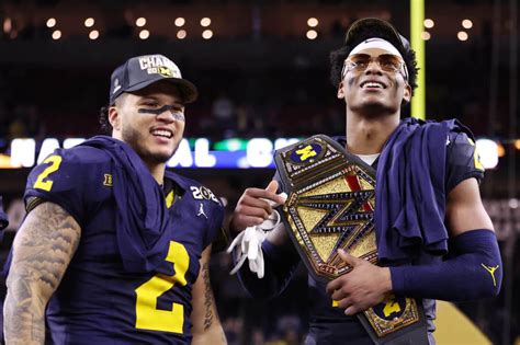 Michigan Football Dominating Season Ends With Decisive National Championship Win Bvm Sports