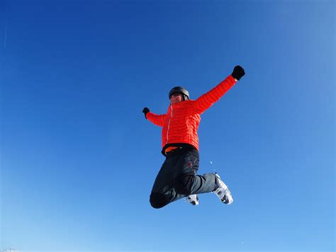 Fotos Gratis Cielo Aventuras Saltar Saltando Azul Deporte