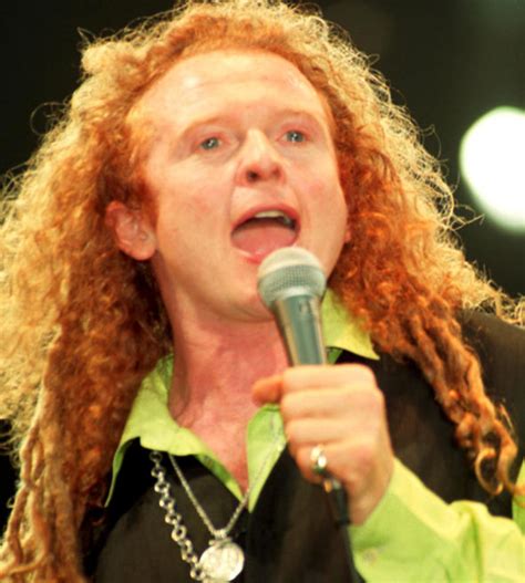 Mick Is That You Simply Red Singer Hucknall Looks Unrecognisable