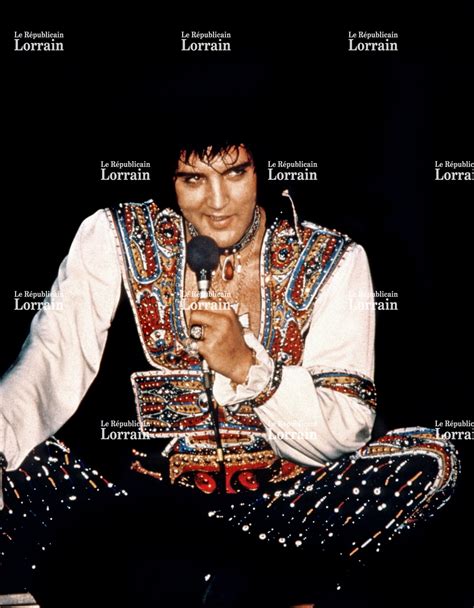 La Bo Te Archives Du Rl Ao T La Mort D Elvis Presley Dans Le R Publicain Lorrain