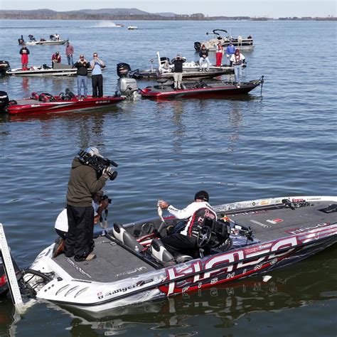 Bassmaster Classic 2019 Weigh In Results And Friday Leaderboard News