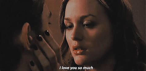 Sexy Blair And Chuck Relationship Gifs From Gossip Girl Popsugar Love