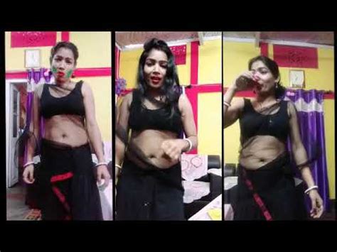 Hot Saree Dance By Bhabhi Bhabhi Ki Hot Figure Youtube