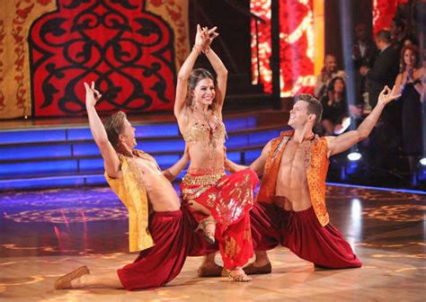 Photo Gallery Dancing With The Stars Conversations With Maria Menounos