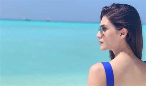 Kriti Sonan Shares Throwback Picture In Sexy Blue Bikini From Her Maldives Vacay And It Is