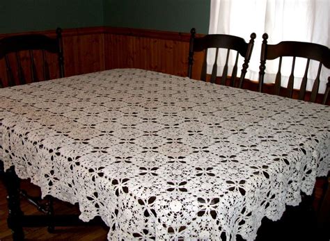 Vintage Hand Crocheted Tableclothbedspread Ecru Ivory Table Cloth