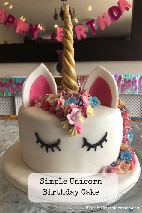 These birthday cakes look stunning, but don't need a degree in decorating to make. Simple Unicorn Birthday Cake | Blissful Domestication