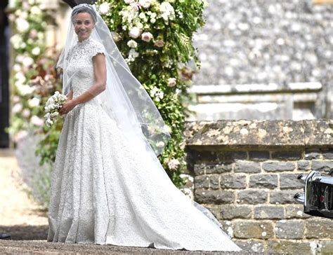 Brides Do Good Celebrates The Best Of British Wedding Designers